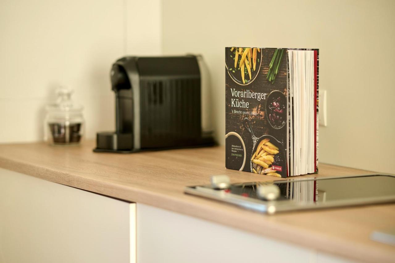 Charmantes Apartment Im Gruenen ブレゲンツ エクステリア 写真